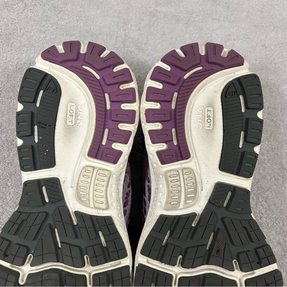Brooks Ghost 13 Purple White 1203381B550 Women's 6.5B - Picture 10 of 10